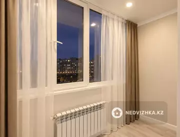 1-комнатная квартира, этаж 8 из 9, 26 м², миниатюра 1