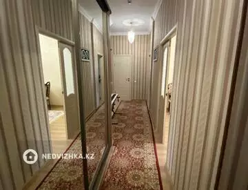 3-бөлмелі пәтер, қабат 3 барлық қабат саны 12, 98 м², 1-нобай