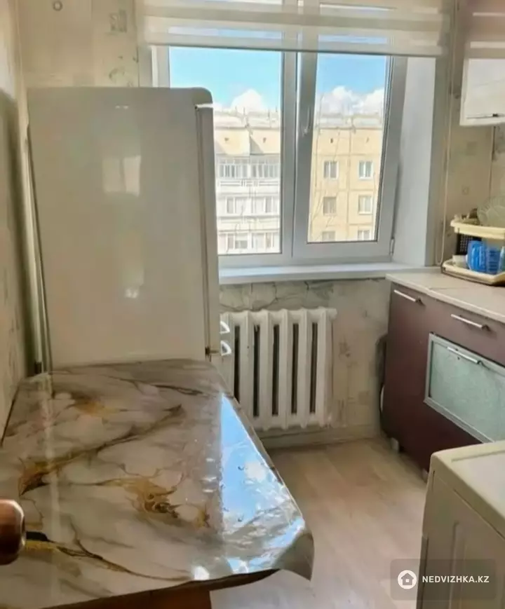 3-комнатная квартира, этаж 5 из 5, 60 м², фотография 4