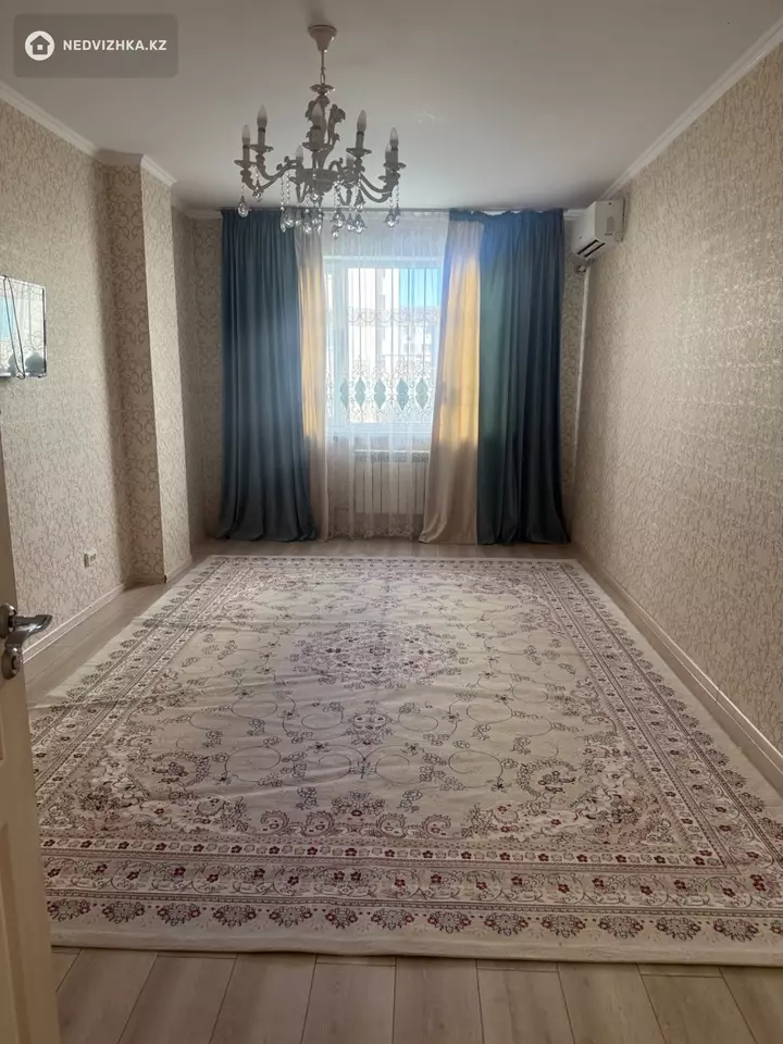 2-комнатная квартира, этаж 1 из 7, 65 м², фотография 2