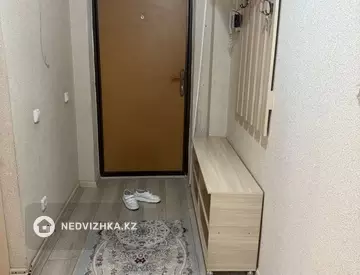 2-комнатная квартира, этаж 1 из 7, 65 м²