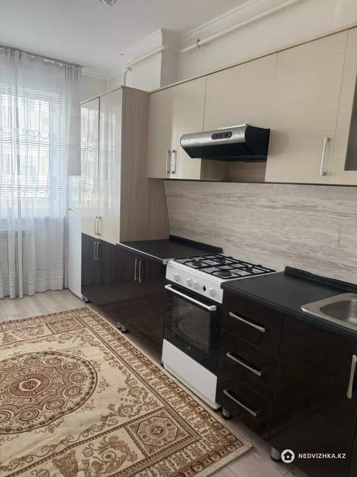 2-комнатная квартира, этаж 1 из 7, 65 м², фотография 5