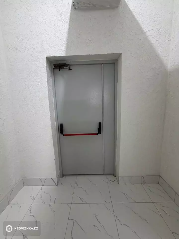 4-комнатная квартира, этаж 3 из 7, 88 м², фотография 2