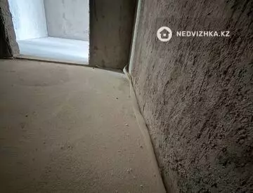 4-комнатная квартира, этаж 3 из 7, 88 м², миниатюра 10