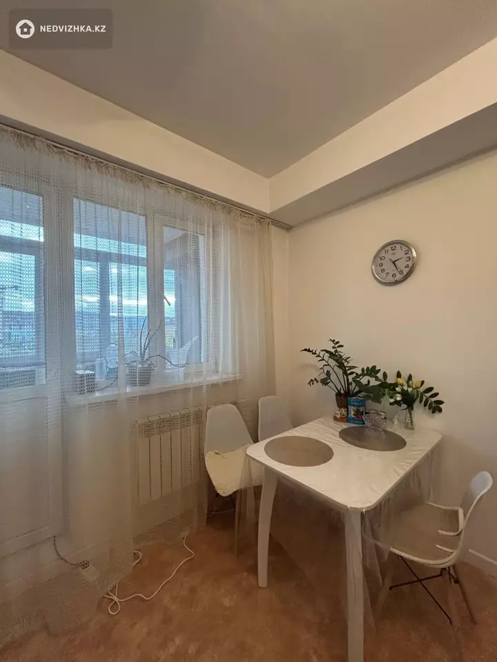 2-комнатная квартира, этаж 6 из 9, 58 м², фотография 3