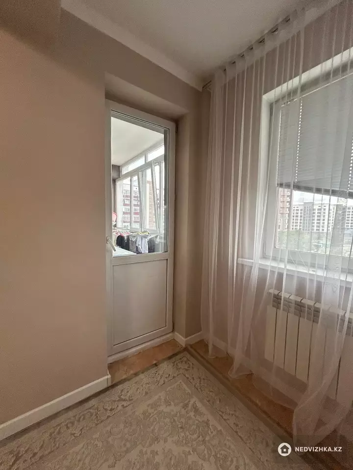 2-комнатная квартира, этаж 6 из 9, 58 м², фотография 5