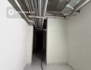 4-комнатная квартира, этаж 1 из 3, 114 м², миниатюра 9