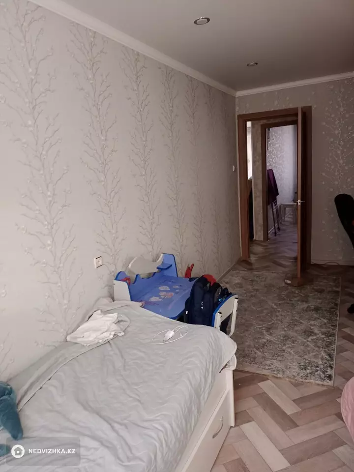 3-комнатная квартира, этаж 5 из 5, 58 м²