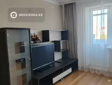 2-комнатная квартира, этаж 8 из 9, 67 м², миниатюра 9