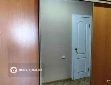 2-комнатная квартира, этаж 8 из 9, 67 м², миниатюра 11