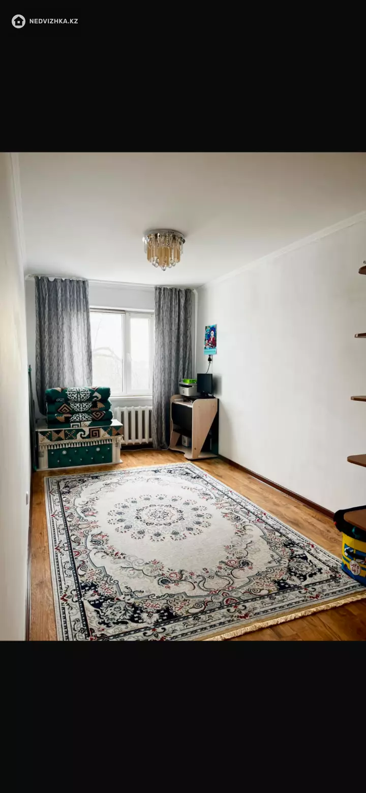 2-комнатная квартира, этаж 4 из 5, 44 м²