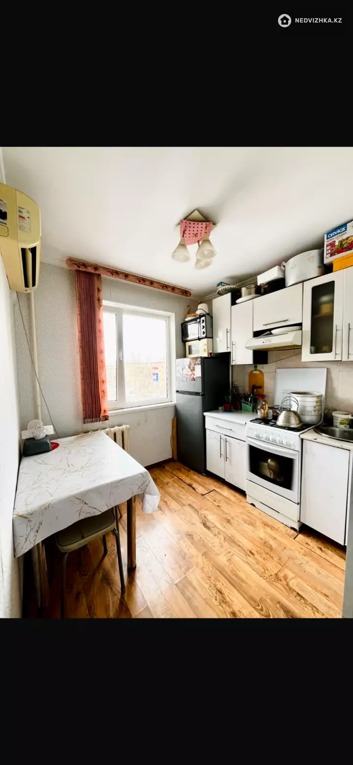 2-комнатная квартира, этаж 4 из 5, 44 м², фотография 2