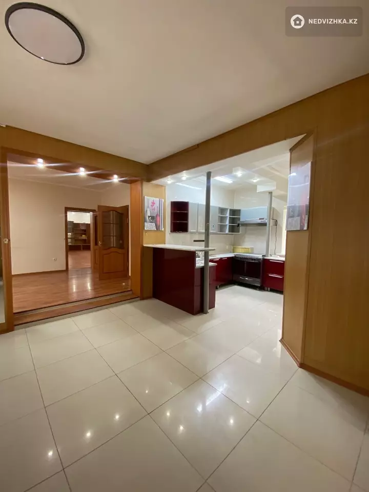 5-комнатный дом, 6 соток, 139 м², фотография 4