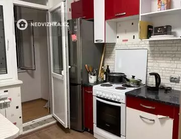1-комнатная квартира, этаж 2 из 9, 40 м², миниатюра 3