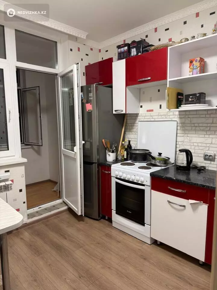 1-комнатная квартира, этаж 2 из 9, 40 м², фотография 3