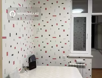 1-комнатная квартира, этаж 2 из 9, 40 м², миниатюра 4