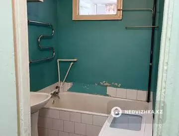 1-комнатная квартира, этаж 3 из 5, 31 м², миниатюра 4