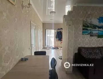 4-комнатный дом, 7 соток, 220 м²