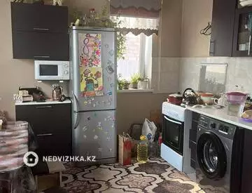 4-бөлмелі үй, 7 соттық, 220 м², 11-нобай