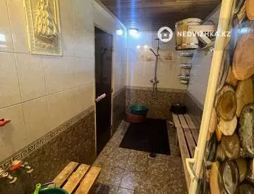 4-бөлмелі үй, 7 соттық, 220 м², 12-нобай