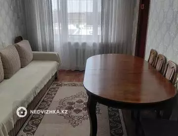 4-комнатная квартира, этаж 4 из 5, 5 м²
