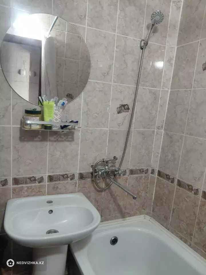 4-бөлмелі пәтер, қабат 4 барлық қабат саны 5, 5 м², 4-фотосурет