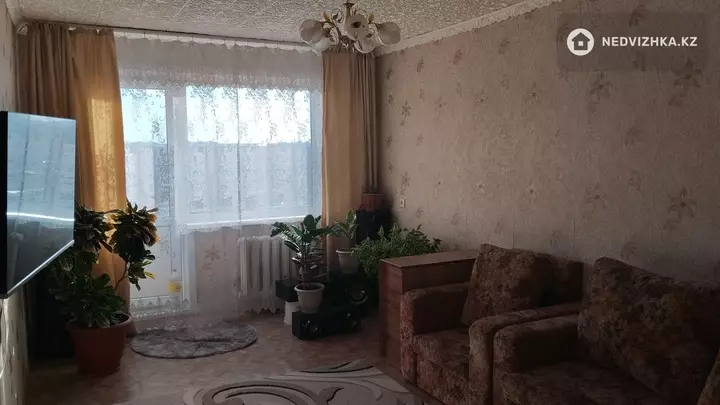 2-комнатная квартира, этаж 4 из 5, 44 м²