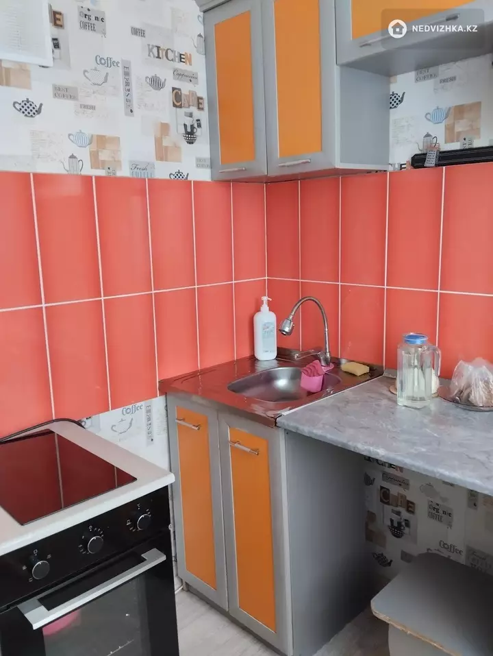 2-комнатная квартира, этаж 4 из 5, 44 м², фотография 3
