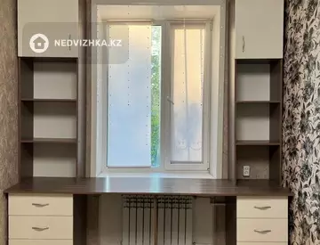 3-комнатная квартира, этаж 3 из 3, 72 м², миниатюра 4