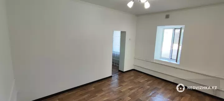 4-комнатная часть дома, 2 соток, 102 м²