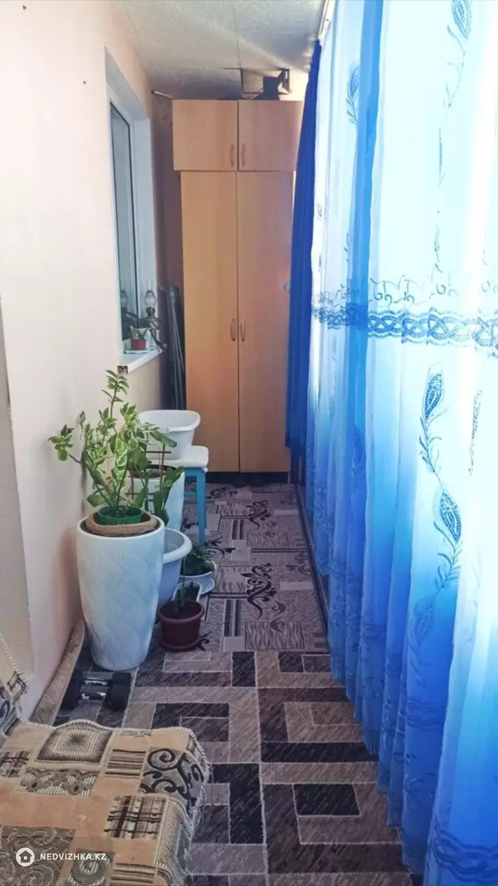 2-комнатная квартира, этаж 9 из 10, 52 м², фотография 4
