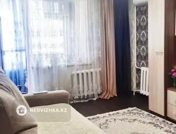2-комнатная квартира, этаж 9 из 10, 52 м², миниатюра 5