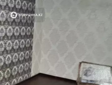 2-комнатная квартира, этаж 9 из 10, 52 м², миниатюра 12