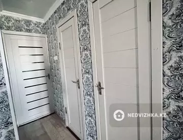 2-комнатная квартира, этаж 1 из 5, 48 м², миниатюра 7