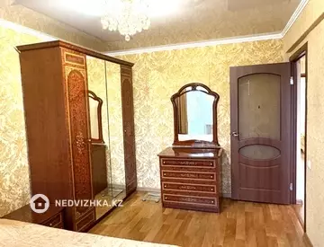 3-бөлмелі пәтер, қабат 5 барлық қабат саны 5, 66 м², 12-нобай