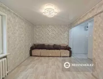 1-комнатная квартира, этаж 1 из 5, 32 м², миниатюра 5