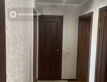 2-комнатная квартира, этаж 2 из 5, 66 м², миниатюра 5