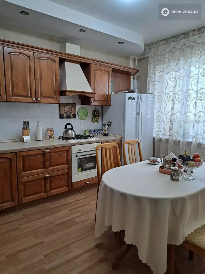 3-комнатная квартира, этаж 5 из 5, 88 м², фотография 5