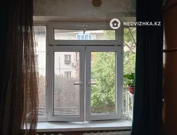 1-комнатная квартира, этаж 2 из 4, 13 м², миниатюра 6
