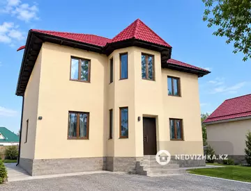 9-комнатный дом, 9 соток, 382 м², миниатюра 1