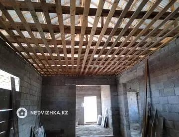 5-бөлмелі үй, 4.4 соттық, 110 м², 2-нобай
