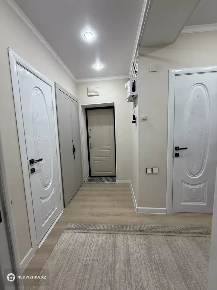 2-комнатная квартира, этаж 1 из 4, 60 м², 2-фотосурет