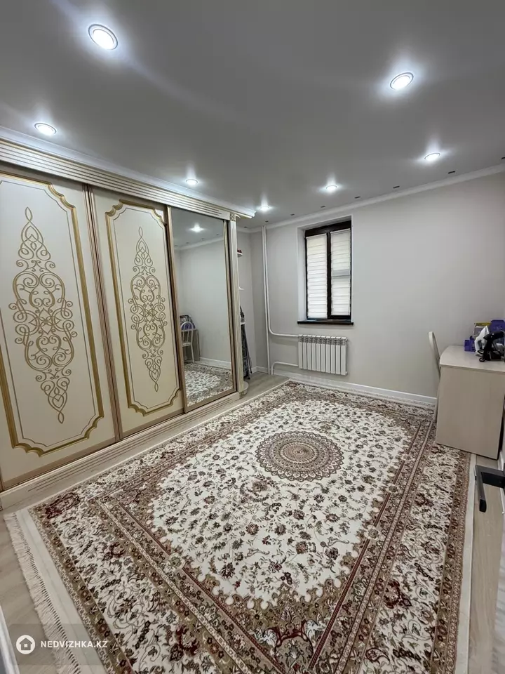 2-комнатная квартира, этаж 1 из 4, 60 м², 4-фотосурет