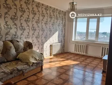 3-комнатная квартира, этаж 8 из 9, 63 м², миниатюра 4