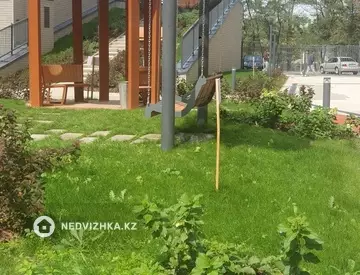2-комнатная квартира, этаж 12 из 12, 48 м², миниатюра 11
