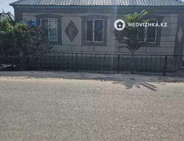 5-комнатный дом, 6 соток, 200 м²