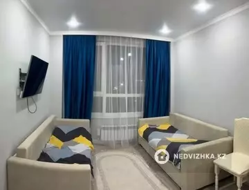 2-комнатная квартира, этаж 4 из 9, 65 м², На длительный срок, миниатюра 6