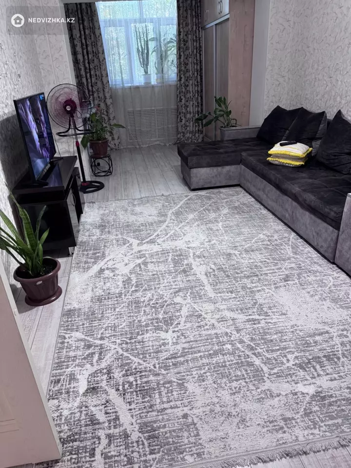 3-комнатная квартира, этаж 4 из 5, 68 м²