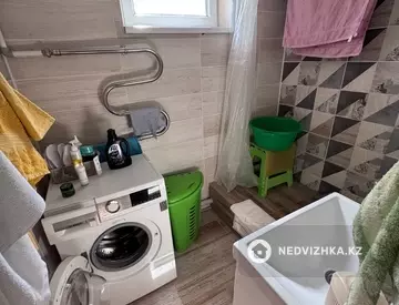 3-комнатная квартира, этаж 4 из 5, 68 м², миниатюра 4