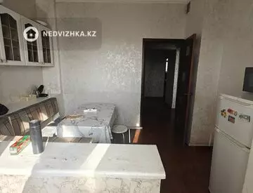2-комнатная квартира, этаж 7 из 9, 55 м², миниатюра 9